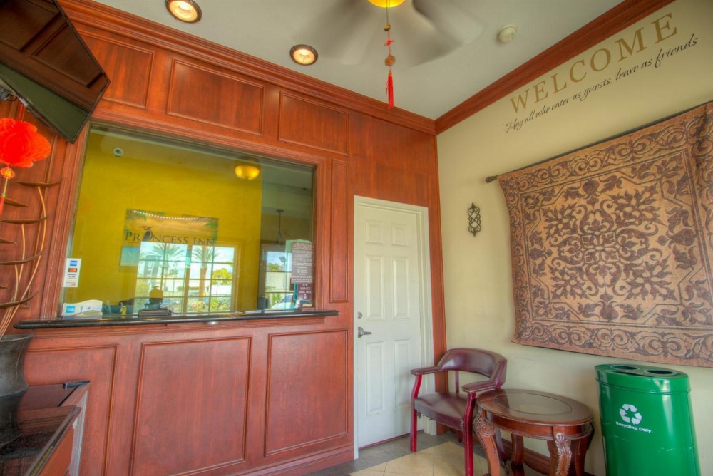 Princess Inn - Westminster / Huntington Beach — gallery preview 3