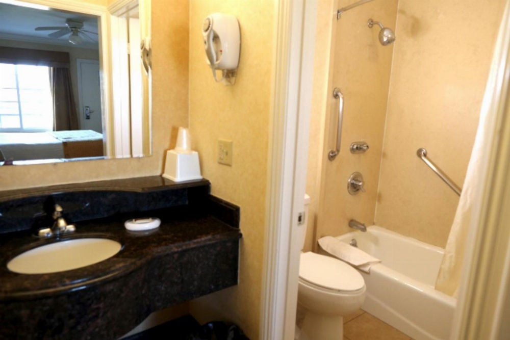 Princess Inn - Westminster / Huntington Beach — photo 19 of 40