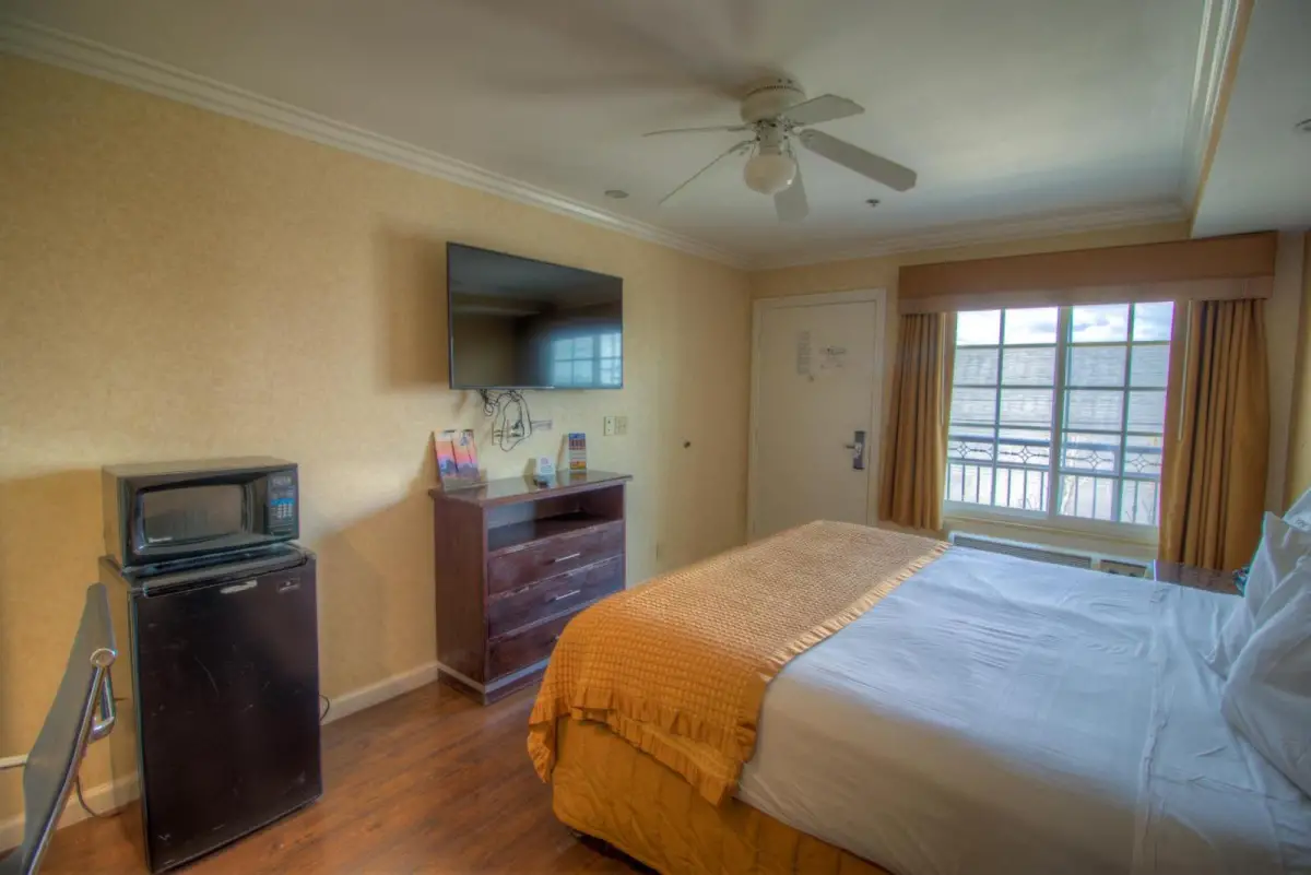 Princess Inn - Westminster / Huntington Beach — photo 37 of 40